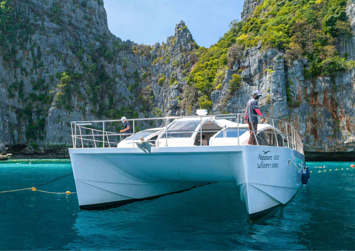 catamaran tour phuket